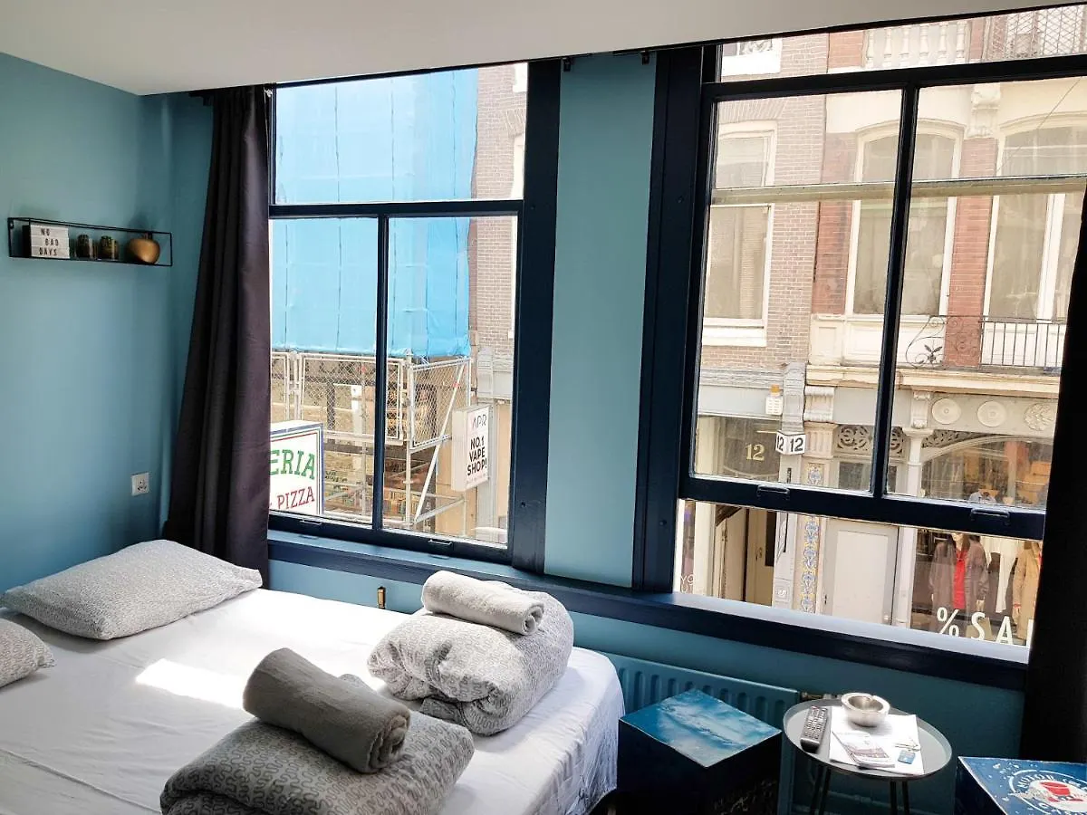 Urban Vibes Guesthouse Ámsterdam
